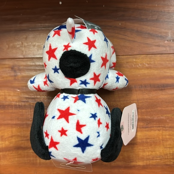 Snoopy Plush - Picture 3 of 4